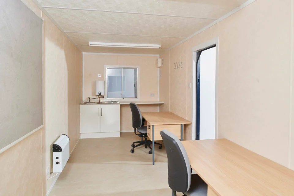 20Ft x 8Ft Steel Office/Store Cabin - Image 3