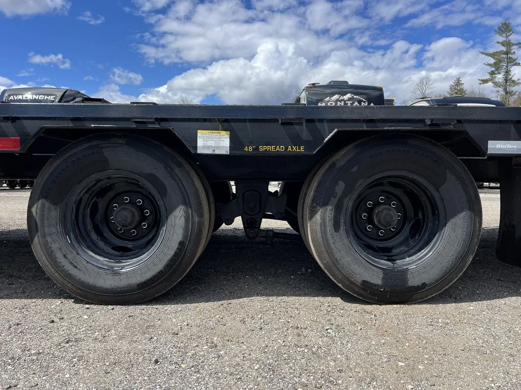 2023 Big Tex Trailers 8.5×40 25K HD Gooseneck Equipment w/Slide-Out Ramps - Image 4